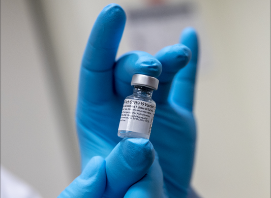 Triple-Vaxxed Cardiologist Transmits Omicron Variant to Another Triple-Vaxxed Cardiologist